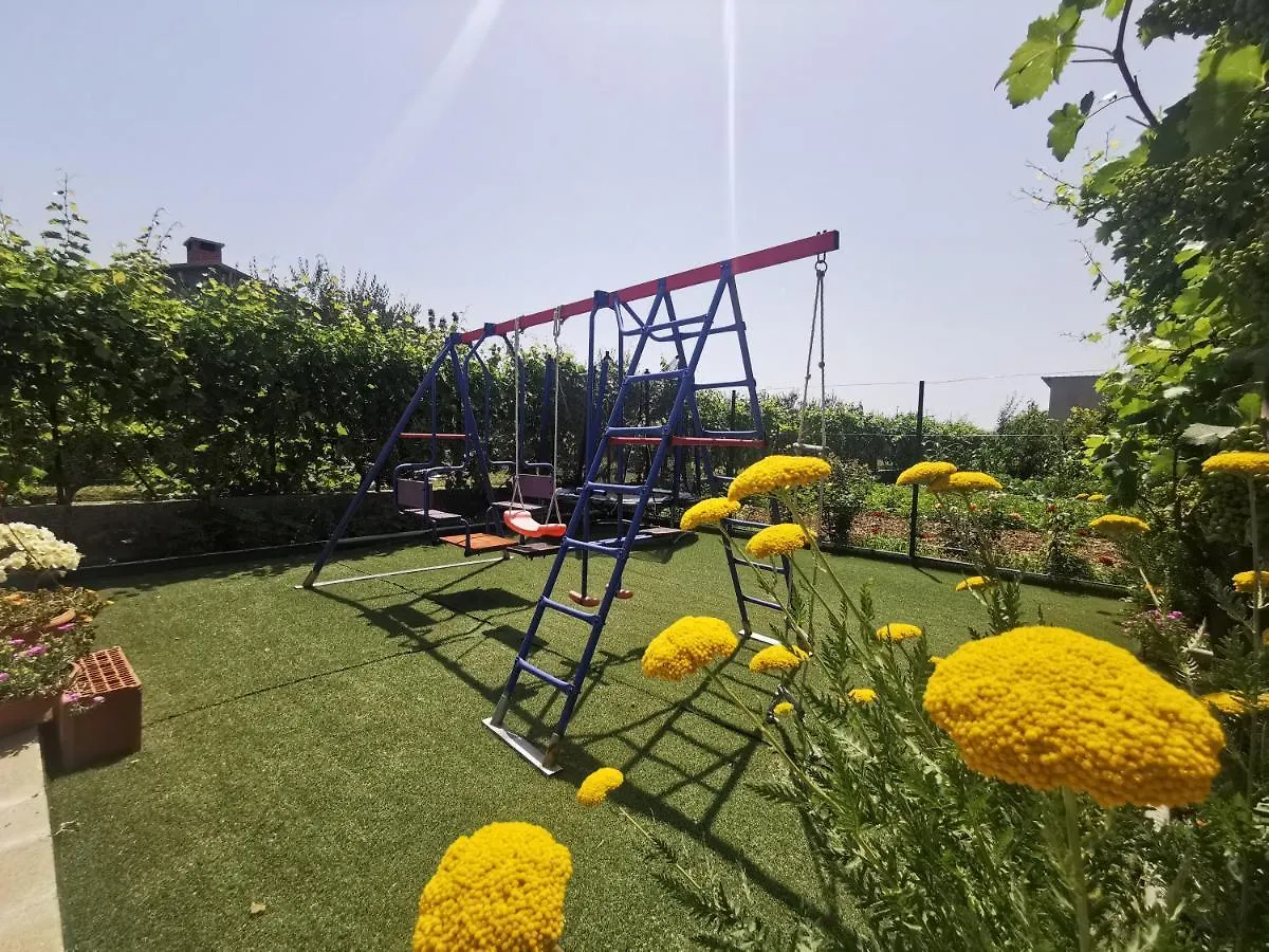 Studio Apartment Mini Dora Kastela Croatia